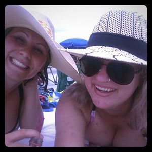 Meet your Posher, Amanda